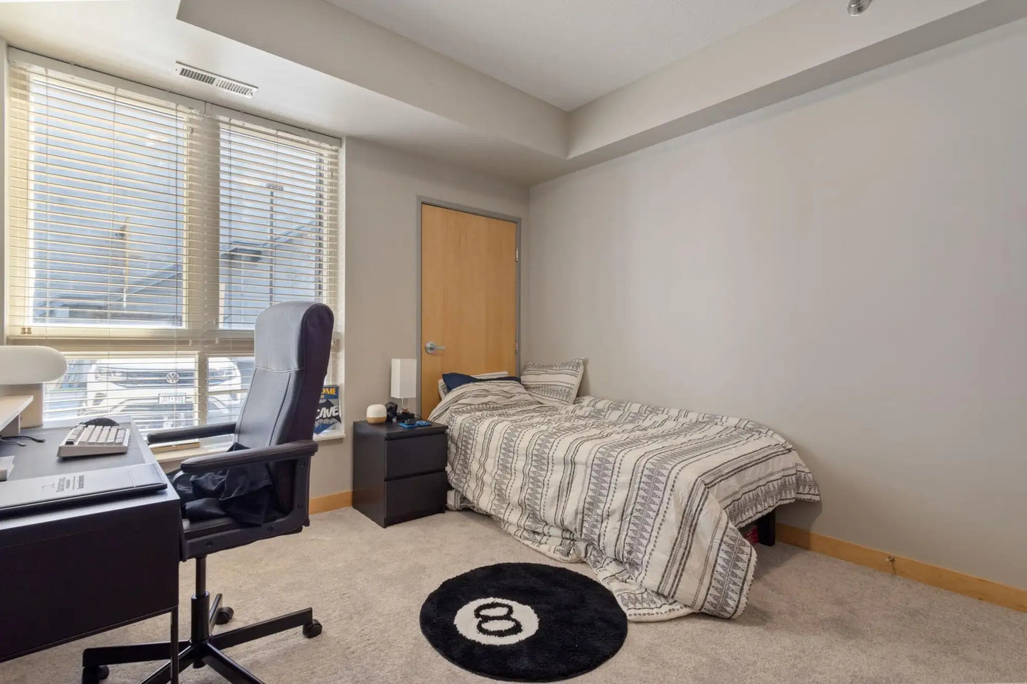 2600 University Avenue, Minneapolis, MN 55414