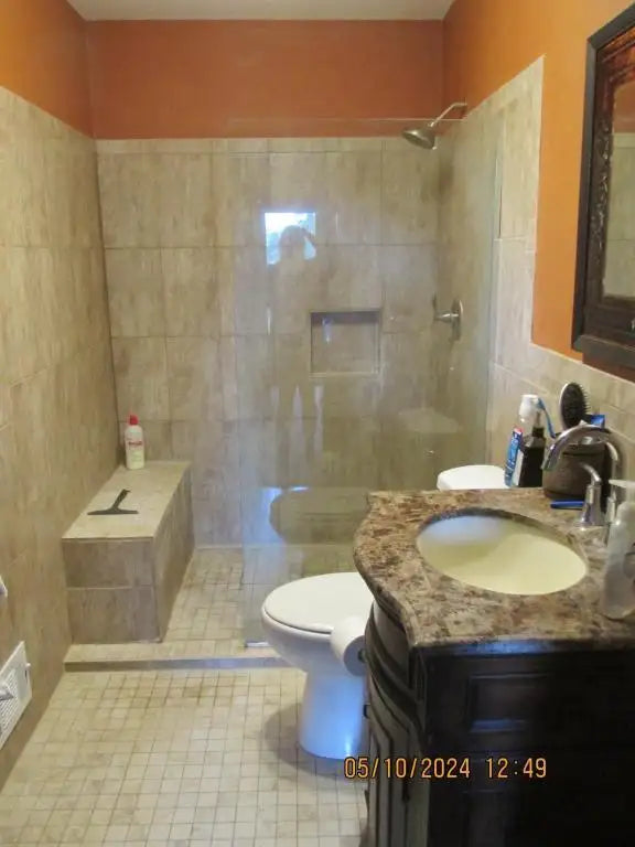 1611 63rd Street, Chanhassen, MN 55331