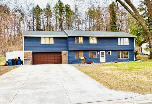 2380 Greenbrier Circle, Little Canada, MN 55117