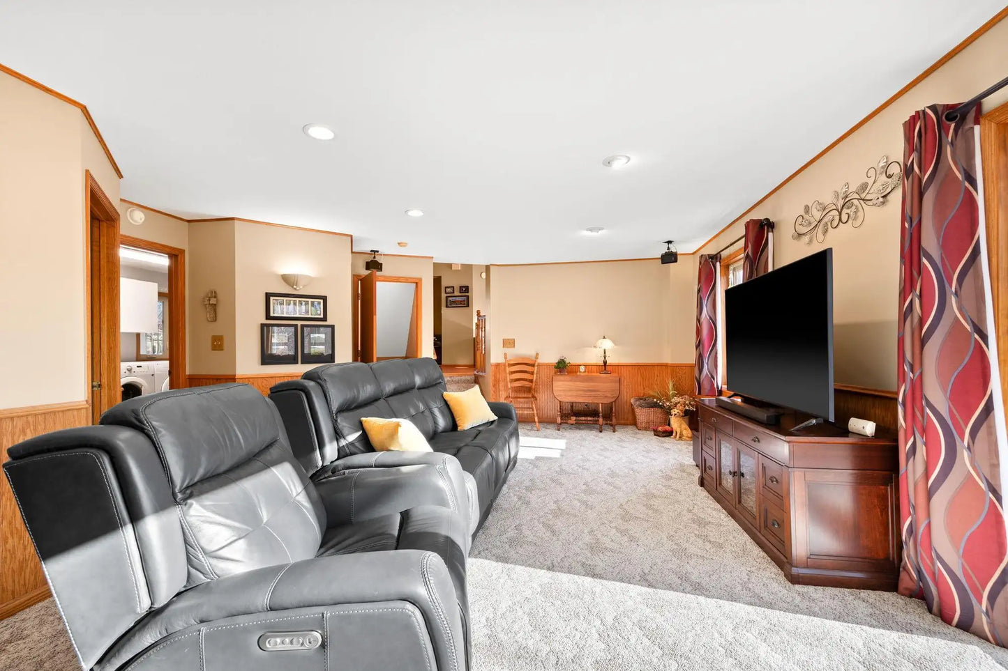 2190 Schoolmaster Drive, Chaska, MN 55318