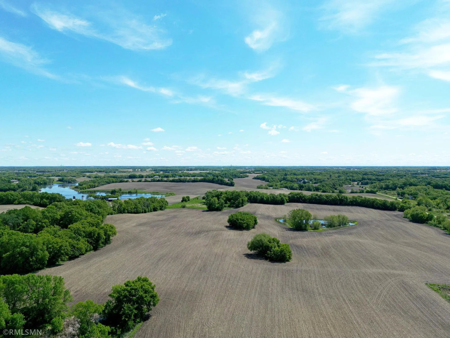 1351X 53rd Street, Annandale, MN 55302