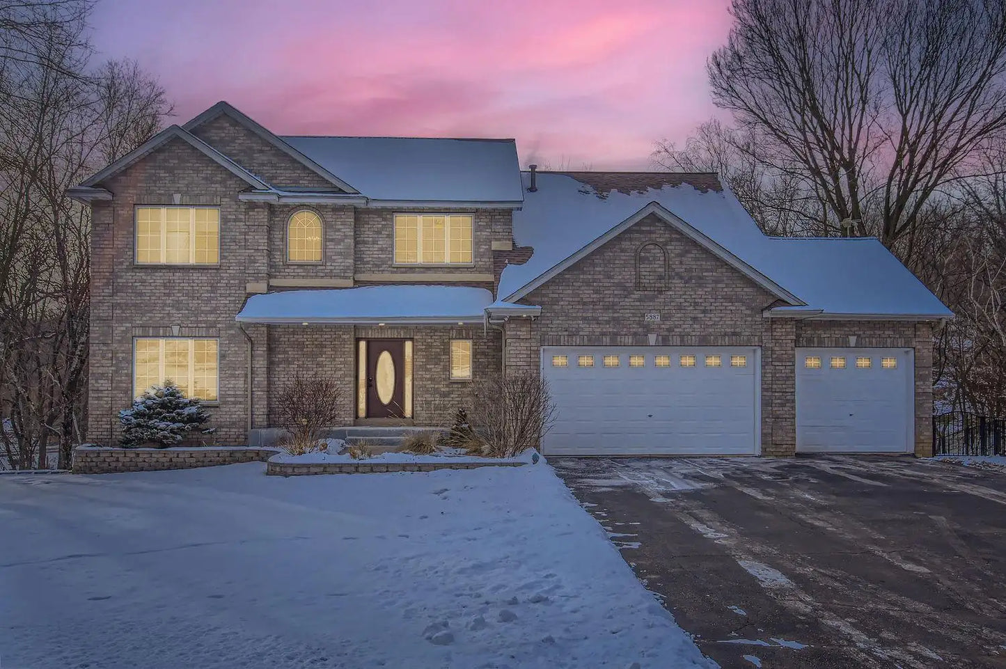 5887 Blackberry Bridge Path, Inver Grove Heights, MN 55076