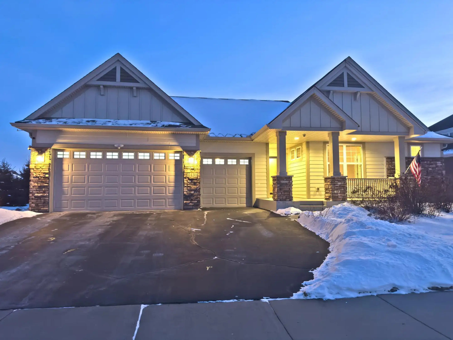 4430 Ashton Curve, Woodbury, MN 55129