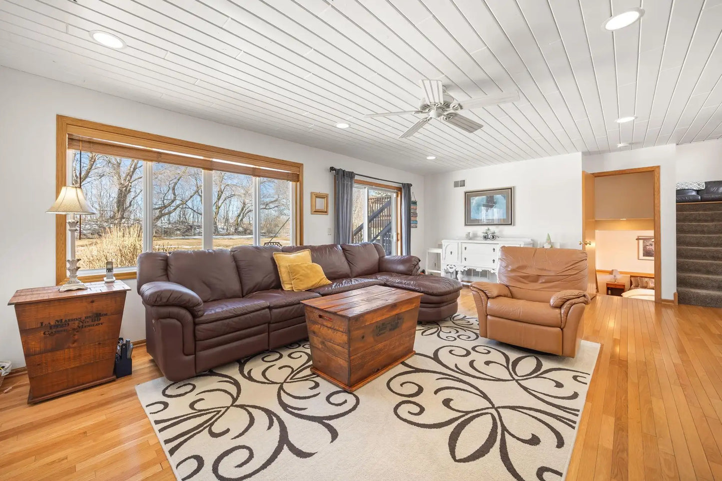 9733 Woodcrest Court, Monticello, MN 55362