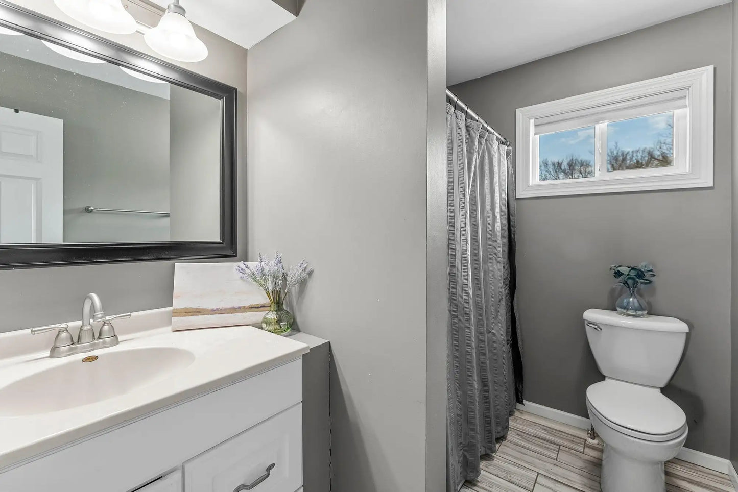 524 Lakeshore Circle, Annandale, MN 55302