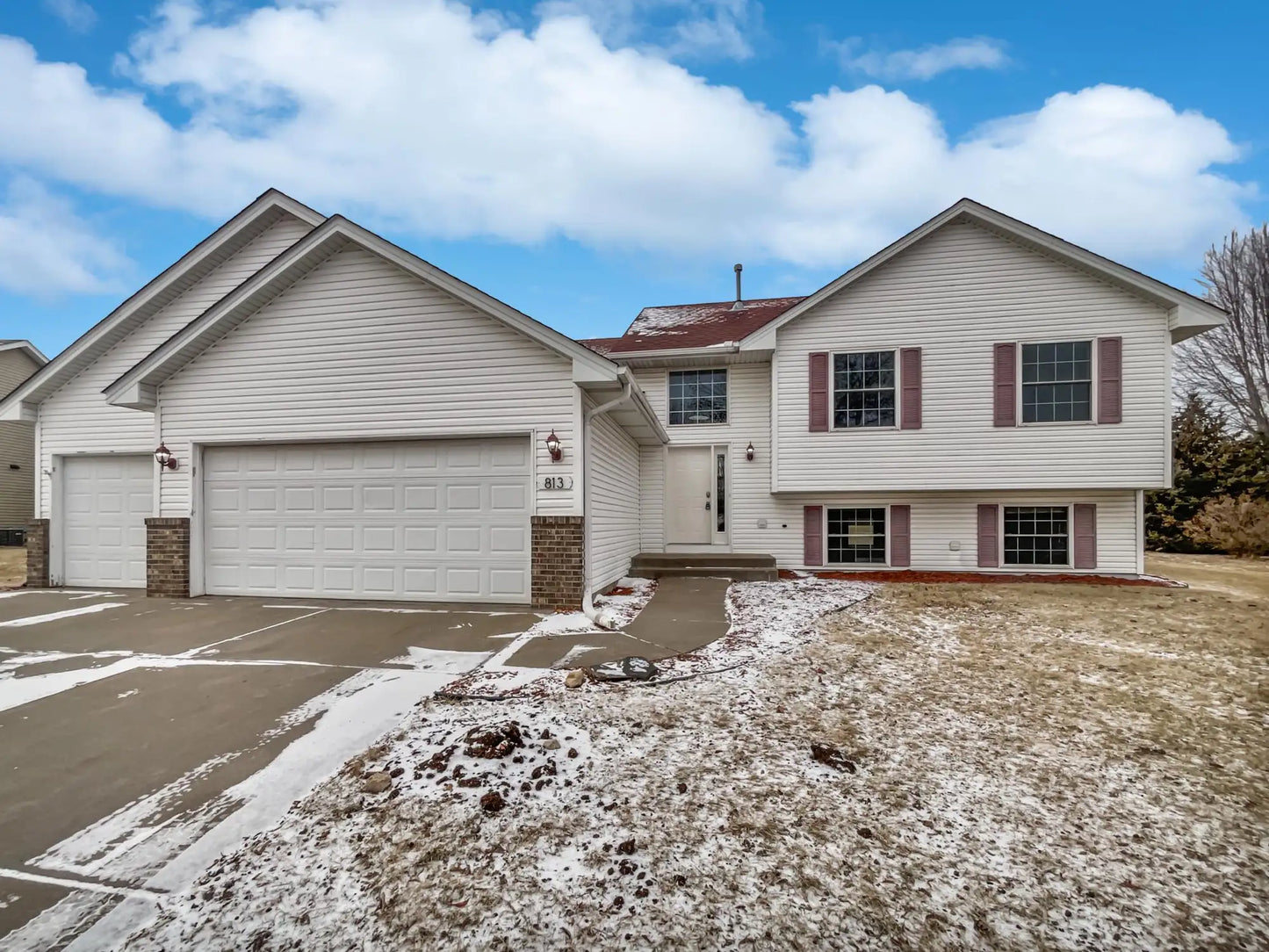 813 Deerfield Road, Watertown, MN 55388